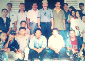 Wartawan Compang-Camping